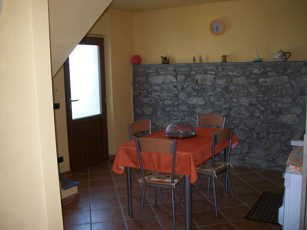 Il Fabianetto Leilighet Vezzano Ligure Rom bilde